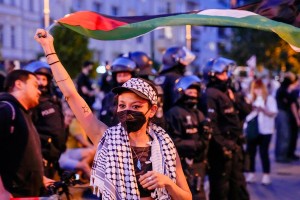 Полиция, газ, Палестина