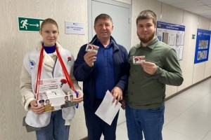 Всероссийская акция «Красная гвоздика» проходит с участием членов профсоюза