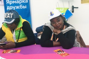 Бизнес стал активно нанимать работников из Африки