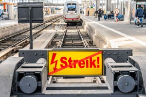 Немного назад