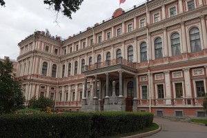 Власти Санкт-Петербурга хотят переименовать площадь Труда