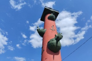 В Санкт-Петербурге повысят минимальную зарплату на 15%