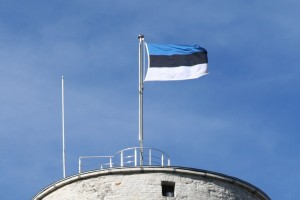 Продолжить перевод законов на русский язык предложили профсоюзы Эстонии