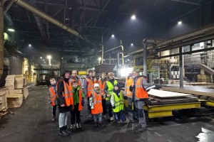 Дети сотрудников «Жешартского ЛПК» побывали на рабочих местах родителей