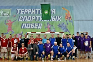 Турнир по мини-футболу: встреча профсоюзных команд в Эжве