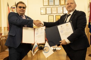 Соцпартнеры согласовали единый порядок оплаты труда на предприятиях электроэнергетики