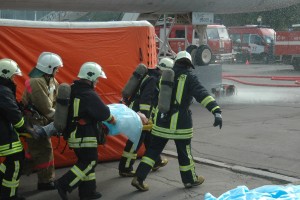 В Томской области повысят зарплаты пожарным и службе 112