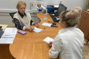 Профком логистического центра ПАО «КАМАЗ» организовал консультации работников по правовым вопросам