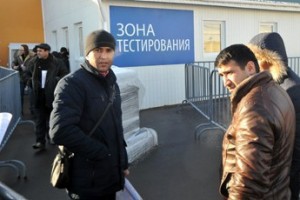 Минстрой предлагает привязать трудовых мигрантов к одному работодателю