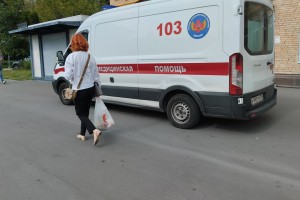 Минздрав: зарплаты врачей скорой помощи выросли на 12%