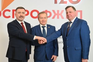 Смена лидера, но не курса