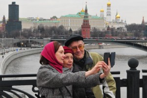 Депутаты предлагают установить выплаты супружеским парам