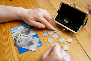 В неоплаченном долгу