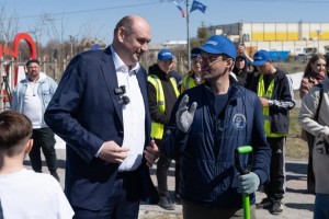 Аллею труда заложили в Гае Оренбургской области