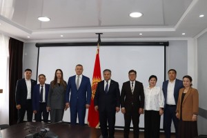 Генсек ВКП Виктор Пинский провёл встречи с государственными деятелями Кыргызстана