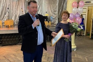 Профсоюзному семейному клубу ЧТЗ "Погода в доме" 25 лет