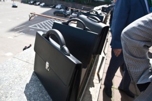 Средняя пенсия федеральных госслужащих в России достигла 36,2 тысячи рублей