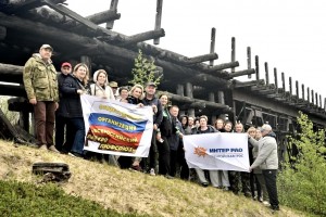 Для сотрудников электростанции из Нового Уренгоя организовали экскурсию в музей Надыма и на 501 стройку