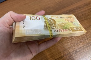 Число россиян с миллионными зарплатами выросло вдвое