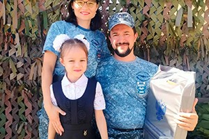 48 первоклассникам вручил подарки терком Краснодарского филиала