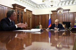 Путин обсудил с Мутко прогнозы о сокращении объемов ипотеки