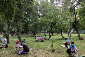 Омбудсмен предложила сократить школьные каникулы до 2 месяцев