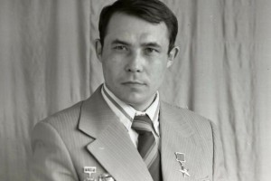 Героя Социалистического Труда, ветерана КАМАЗа Мудариса Абдулловича Исламгалеева поздравили с юбилеем