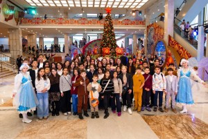 Дети из Узбекистана побывали на кремлевской елке и в Музее Победы