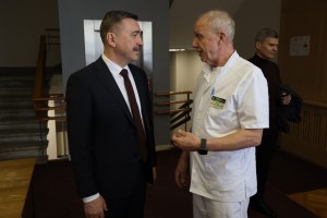 Помощь для раненых военных