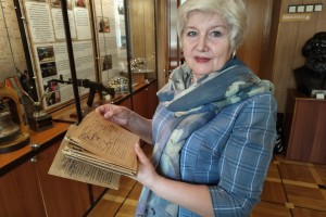 Профактивисты Запада Москвы передали в музей ФНПР исторические документы