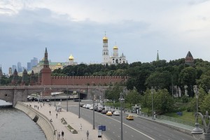 Профсоюзы России организуют экскурсию для детей из Беларуси