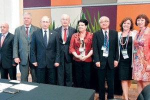 G20 строит нереальные планы