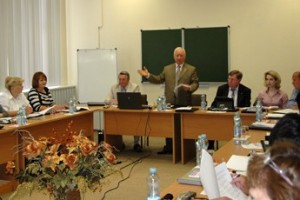 У связистов свои связи