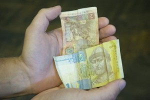 Профсоюзы предложили украинцам самим проголосовать за размер минималки