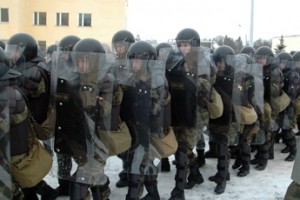 Парламент направил в Совбез “террористические” поправки