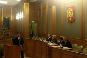 Раздеть в свободном порту