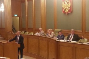 В правительстве одобрили поправки в закон о Российской трехсторонней комиссии