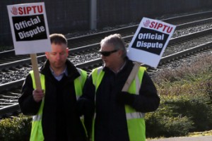 Не доехать до парада