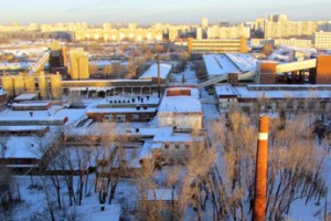 Соотечественник с табуреткой