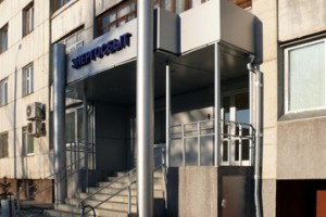 На “неполной” пенсии