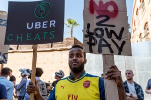 Реальной стачкой по виртуальной занятости