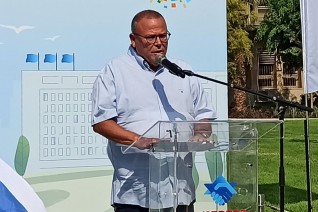 Операция “Рукопожатие”