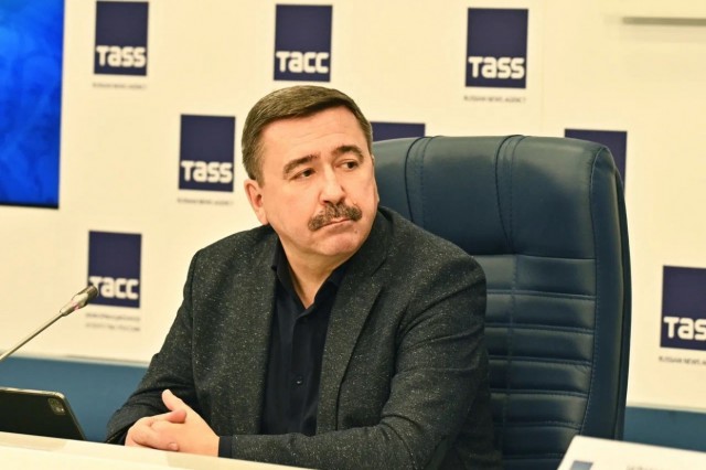 Председатель ФНПР Сергей Черногаев: люди будут активнее вступать в профсоюзы, если будут информированы Председатель ФНПР Сергей Черногаев: люди будут активнее вступать в профсоюзы, если будут информированы