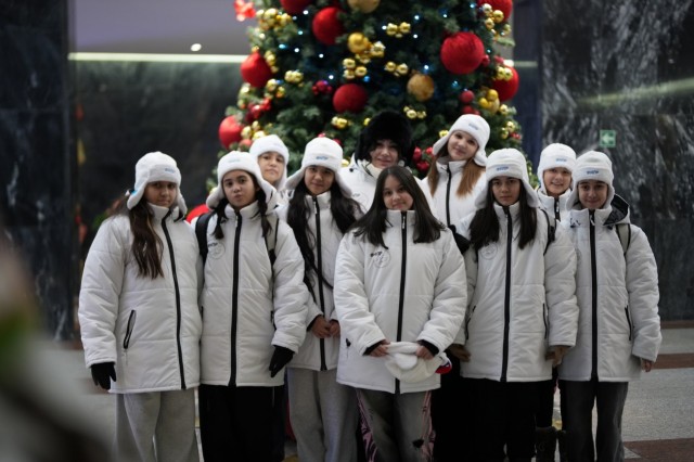 В Санкт-Петербург прибыла детская делегация из Узбекистана В Санкт-Петербург прибыла детская делегация из Узбекистана