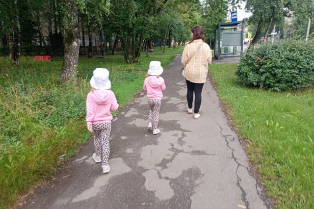 В Госдуме предложили назначать единое пособие малообеспеченным семьям автоматически В Госдуме предложили назначать единое пособие малообеспеченным семьям автоматически