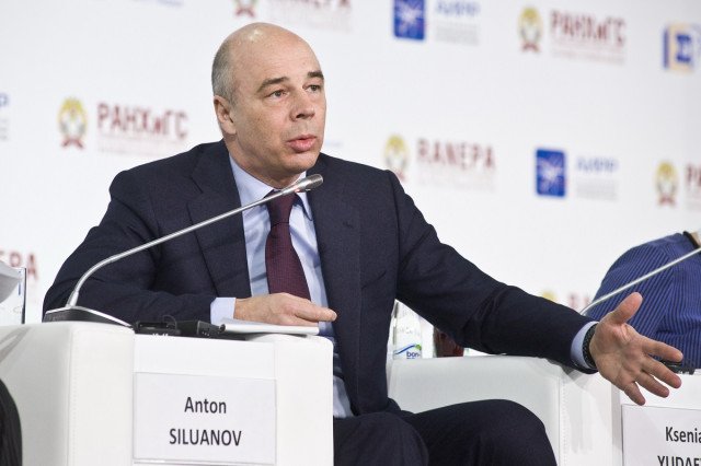 Силуанов назвал безопасным дефицит бюджета в 2% ВВП на трехлетку Силуанов назвал безопасным дефицит бюджета в 2% ВВП на трехлетку