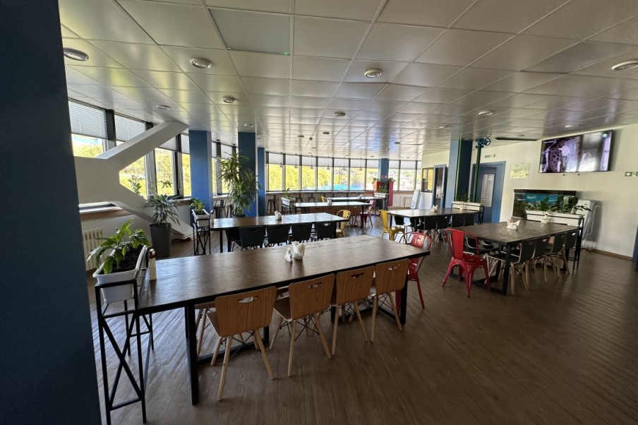 Комфорт, атмосфера, низкие цены: столовая береговой фабрики колхоза имени Ленина