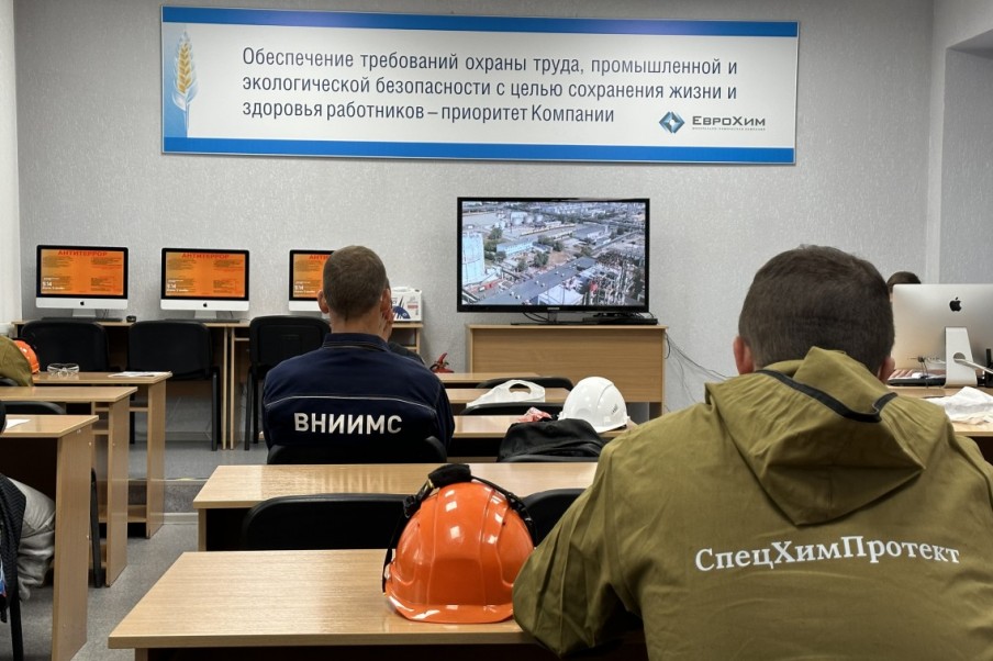 Забота о безопасности труда работников - один из главных принципов предприятия «Невинномысский Азот»