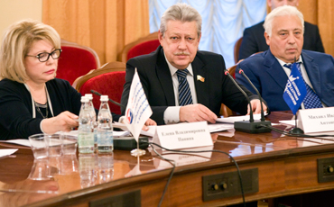 Чужие долги Москвы