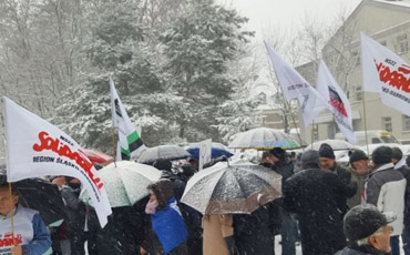 Персонал польской больницы угрожает забастовкой